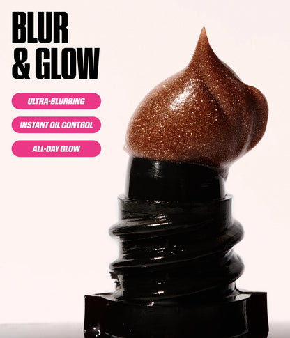 Huda Beauty Easy Blur Silicone - Free Smoothing Tinted Primer